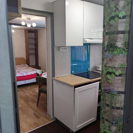 Апартаменти Studio Independant Dans Un Maison Сен-Дені Екстер'єр фото